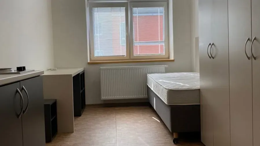 Pronájem bytu · 1+kk · 23 m²