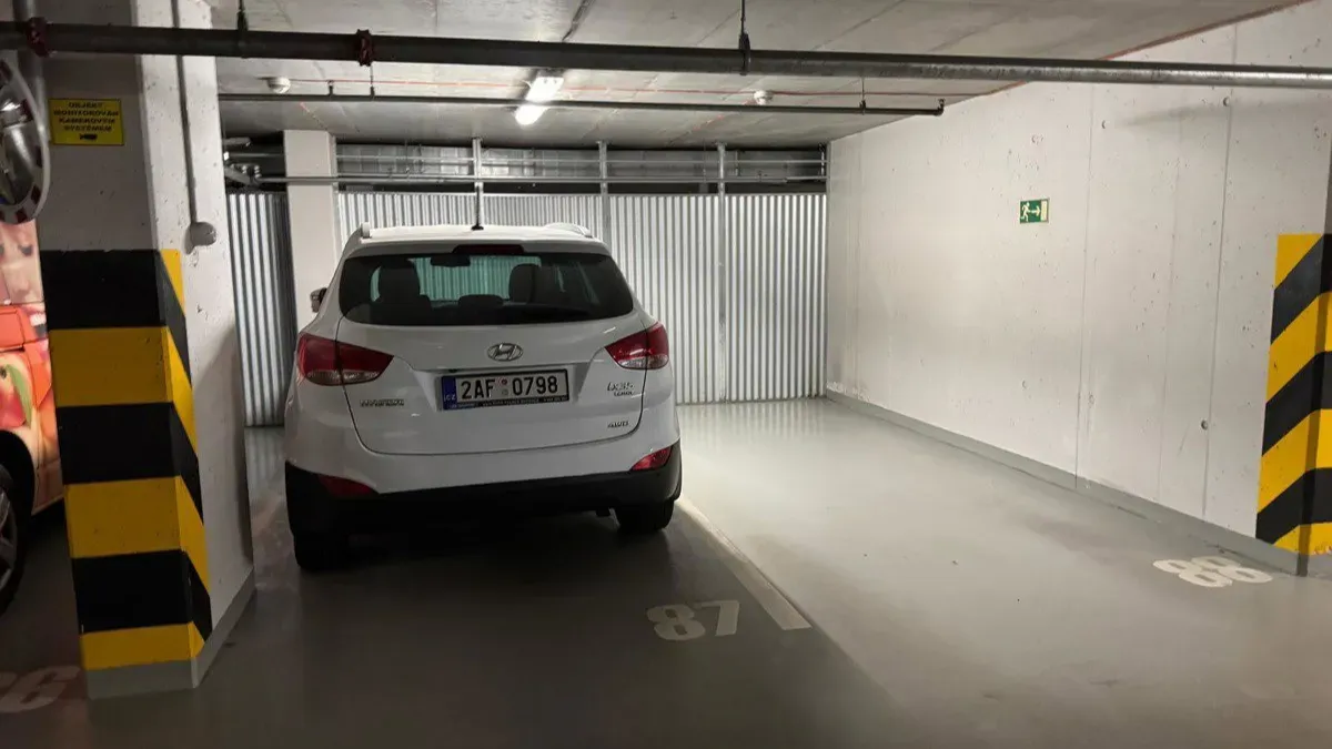 Prodej garáže Stodůlky