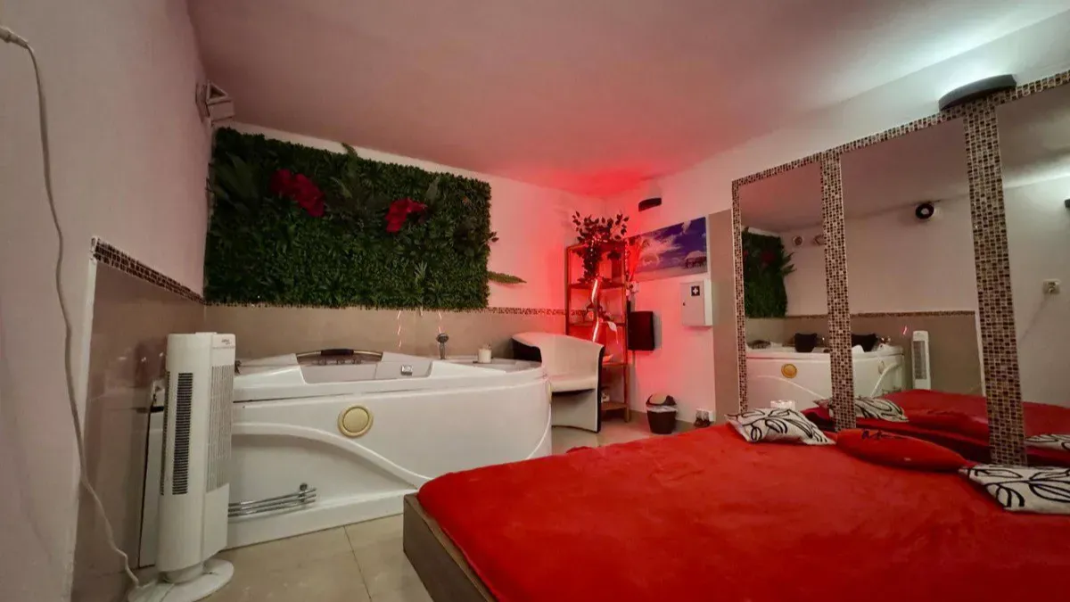 Pronájem komerční nemovitosti · 100 m² (ID: EroP8New)