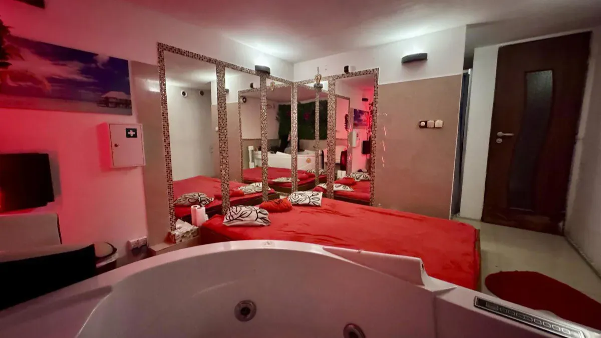 Pronájem komerční nemovitosti · 100 m² (ID: EroP8New)