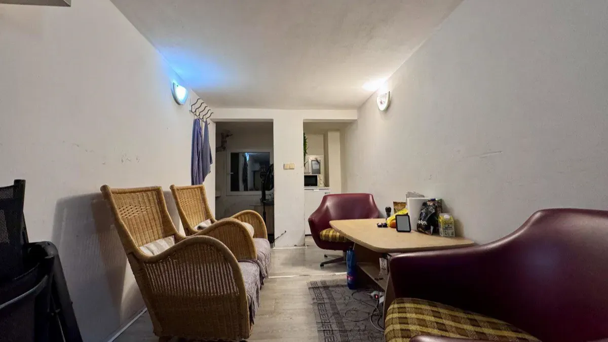 Pronájem komerční nemovitosti · 100 m² (ID: EroP8New)