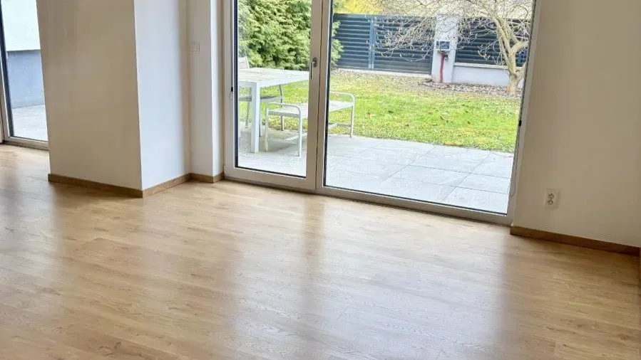 Pronájem domu 260 m² Praha - Klánovice