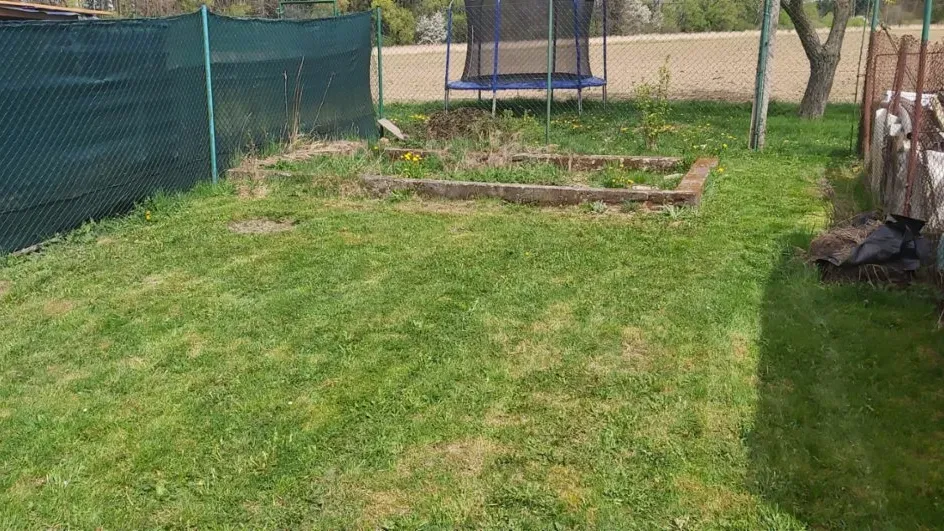 Pronájem části zahrady 180 m² a stavby Rokycany 15 m²
