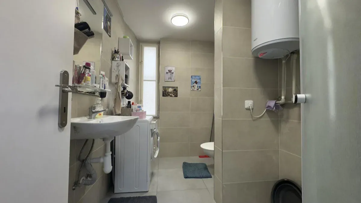 Pronájem bytu · 2+kk · 40 m²